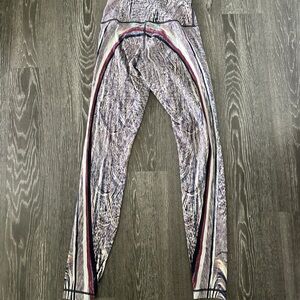 Lululemon printed leggings size 4